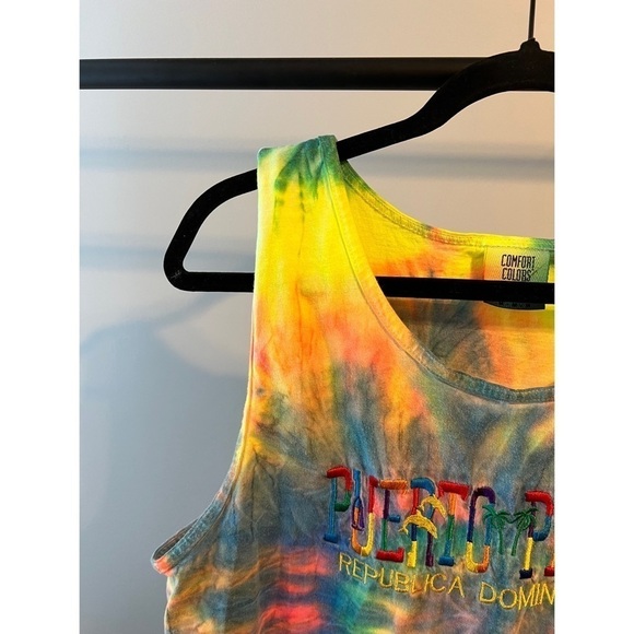 Puerto Plata Dominican Republic Embroidered Neon Tie Dye Spiral Tank Size Medium - Picture 2 of 5